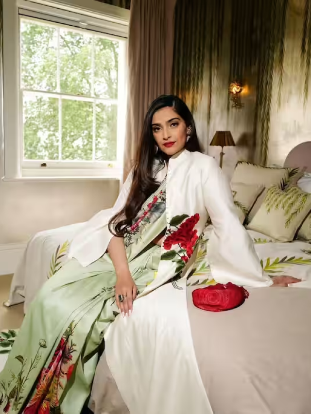 ऋषि सुनक के रिसेप्शन में फ्लोरल साड़ी में Sonam Kapoor लगीं कयामत