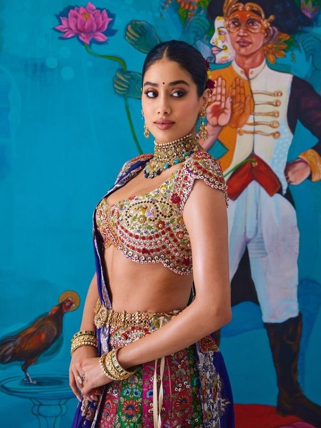 Janhvi Kapoor ने ट्रेडिशनल लुक में ढहाया गर्दा