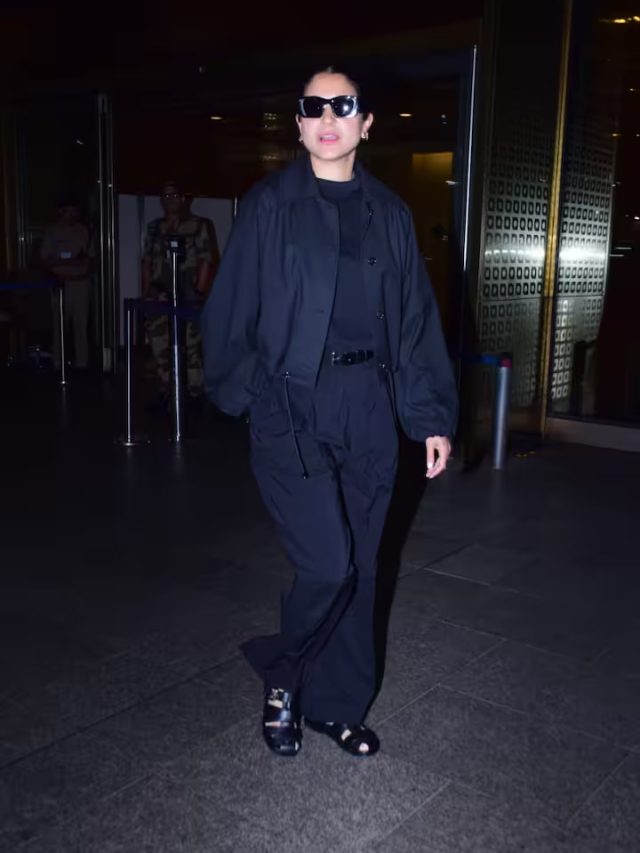 बिना विराट कोहली के Anushka Sharma मुंबई एयरपोर्ट पर हुई स्पॉट